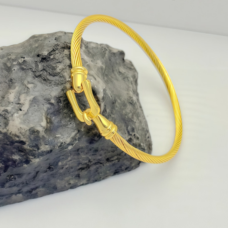 Stylish Fine Twisted Cable Bracelet