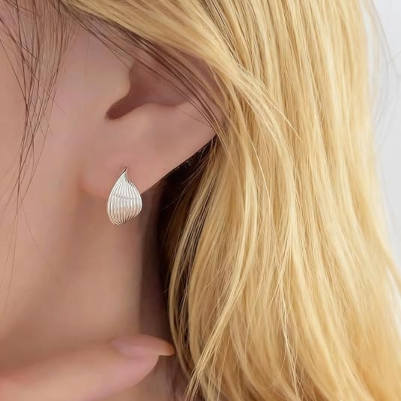 Textured Shell Design Chunky Dangle Earrings