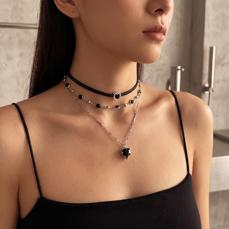Gothic 3 Layered Heart Necklace